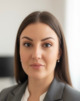 Photo of Alicia Dmochowski, Licensed Mental Health Counselor, LMHC