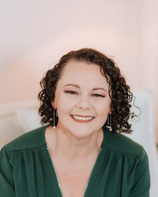 Photo of Rose Katherine Facey - Dear Mind Psychology Pty Ltd, Psychologist, MSc, PsyBA - Clin. Psych