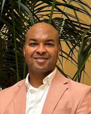 Photo of Nonso Onochie, Psychiatric Nurse Practitioner, DNP, PMHNP