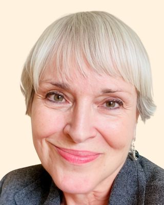 Photo of Christine Foster, Psychiatric Nurse Practitioner, APRN (C