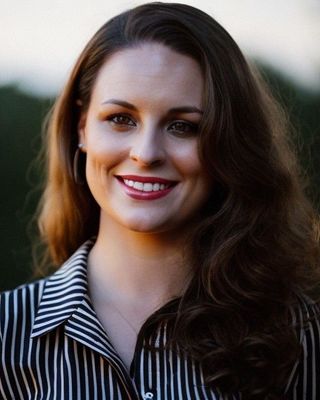 Photo of Jacquelyn Nicole Wellmeier, Clinical Social Work/Therapist