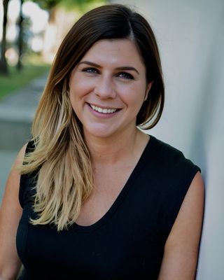 Photo of Sara Cagle - SOMA Trauma Therapy, Clinical Social Work/Therapist, LCSW