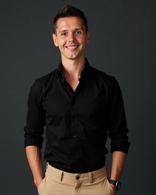 Photo of Calvin Pienaar, Psychologist, MA, HPCSA - Clin. Psych.