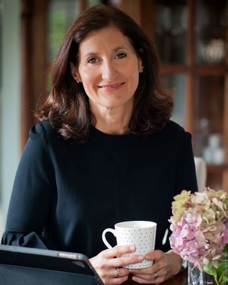 Photo of Nathalie Skelton, Counsellor, MBACP Accred