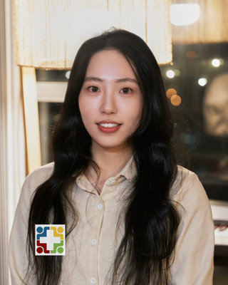 Photo of Laura Yu, Registered Psychotherapist (Qualifying), MEd, RP (Q)