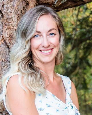 Photo of Hayley Shepherd, Counsellor, MA, RCC