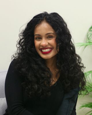 Photo of Rebecca Machado, Psychologist, MPsych, PsyBA - Ed. Psych.