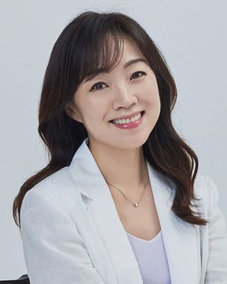 Photo of Jayoung Yi, Clinical Social Work/Therapist, LCSW