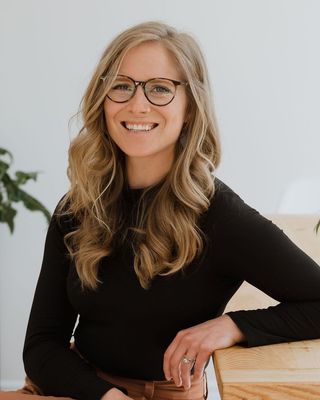Photo of Kellie Renwick, Registered Psychotherapist, RP