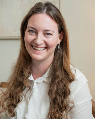 Photo of Lindsay Cline, Pre-Licensed Professional