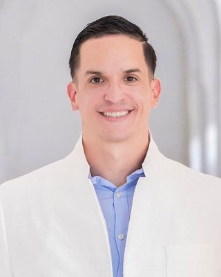 Photo of Israel Gonzalez Cruz, Marriage & Family Therapist, MA