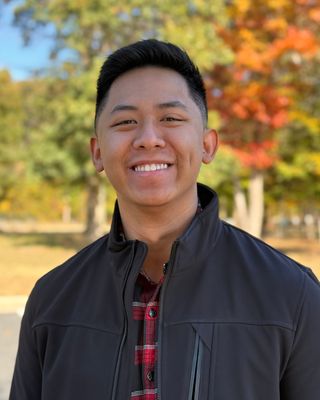 Photo of Jason Nguyen, Pre-Licensed Professional