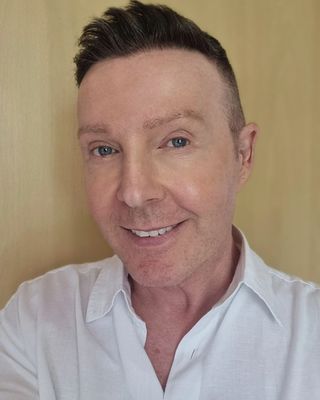Photo of Jason Oliver, Counsellor, MBACP