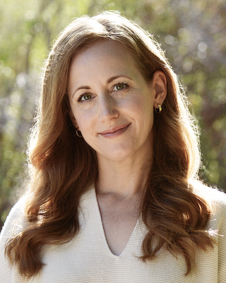 Photo of Anna Leshner, Psychologist in Echo Park, Los Angeles, CA