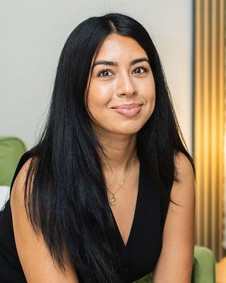 Photo of Donna Cruz, Resident in Counseling, MA