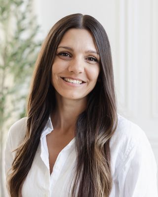 Photo of Sarah Sousa, Registered Psychotherapist (Qualifying), BA, MACP