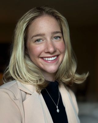 Photo of Catherine Padon, Licensed Associate Counselor, MS, LAC