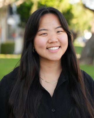 Photo of Lydia Poon, Pre-Licensed Professional, ASW