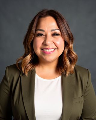 Photo of Cecilia Herrera-Leggett - La Vida Sin Miedo - Cecilia Herrera-Leggett, Clinical Social Work/Therapist, LCSW