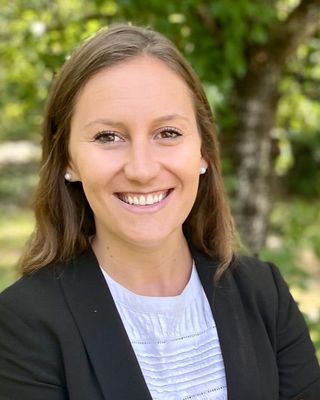 Photo of Victoria Leonard, Clinical Social Work/Therapist, LCSW