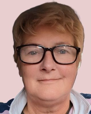 Photo of Anita Furlong, Psychotherapist, MIACP