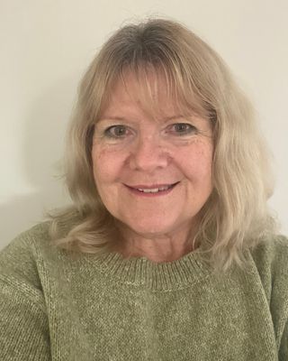 Photo of Jennifer Rose Shields