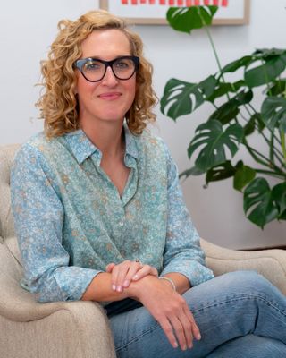 Photo of Lauren Gray, Marriage & Family Therapist, LMFT