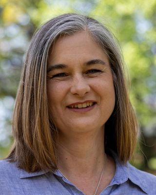 Photo of Angela Holloman, Psychiatric Nurse Practitioner, PMHNP, DNP