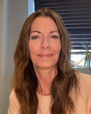 Photo of Allyson Honig, Counsellor, CCC, MC, BACYC