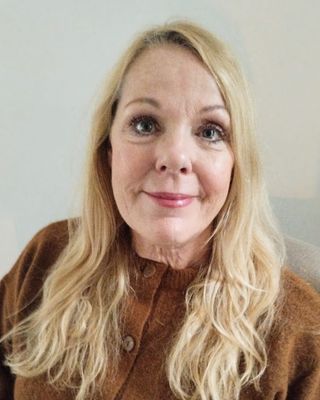 Photo of Karen Stevens, Counsellor, MBACP