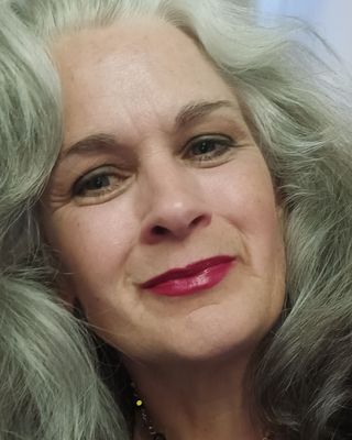 Photo of Colleen C. Holbrook, Clinical Social Work/Therapist, LICSW, CMHS