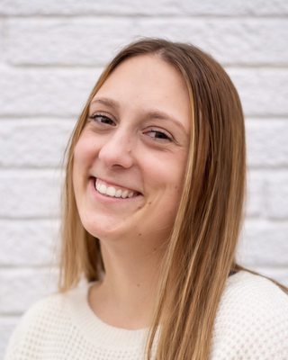 Photo of Lucie Receveur, Master Social Worker, CSW, MSW