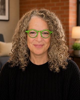 Photo of Renée Bacher, Pre-Licensed Professional