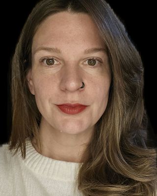 Photo of Jennifer Deskins, Licensed Professional Clinical Counselor, LPCC