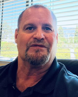 Photo of Darren Robuck, Marriage & Family Therapist, MS, MFT