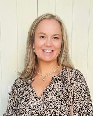 Photo of Hayley Crenfeldt - Hayley Crenfeldt Counselling , Counsellor, NZAC - Provisional