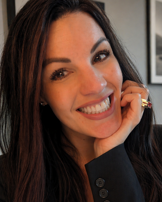 Photo of Dayna Mullen, Psychologist, MSc, RPsych, AB
