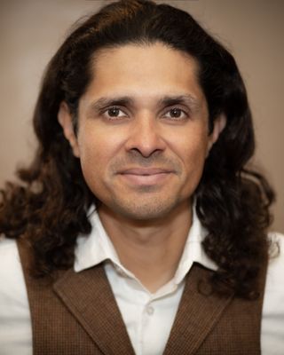 Photo of Alvaro Quesada, Licensed Professional Clinical Counselor, LPCC