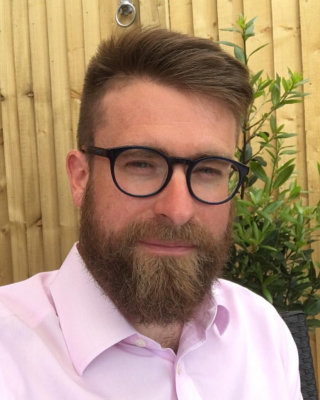 Photo of Zeb Nash-Henry, Psychotherapist, MSc, MUKCP