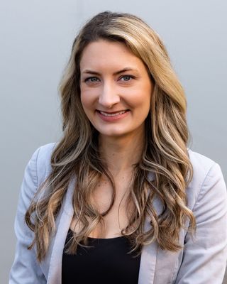 Photo of Vanessa Driedger, Psychologist in Saskatoon, SK