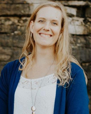 Photo of Julie Shea, Clinical Social Work/Therapist, LCSW