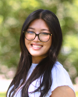 Photo of Julie Vu, Registered Psychotherapist (Qualifying), MACP