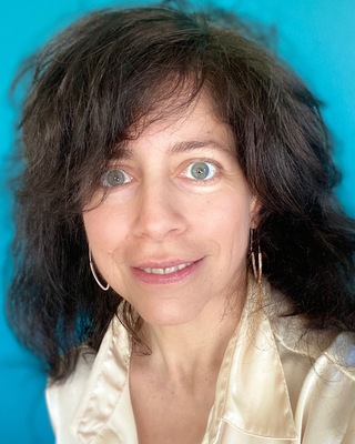 Photo of Vivian Magariño-Gomez, Art Therapist in Cary, NC