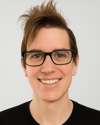 Photo of Lauren Powell, Clinical Social Work/Therapist, LICSW