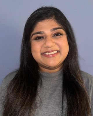 Photo of Inaara Mohammed, Pre-Licensed Professional, MSW