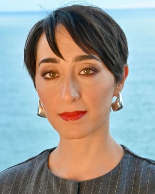 Photo of Hengameh Roohi, Psychologist, Ph.D.