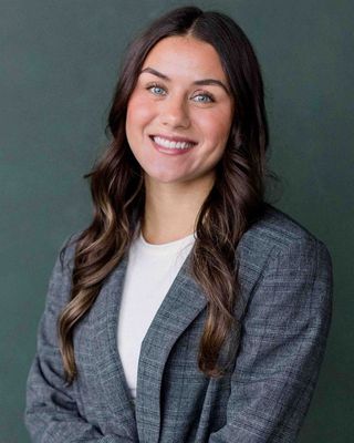 Photo of Chaniya E Allen- Miller, Pre-Licensed Professional, LPCA