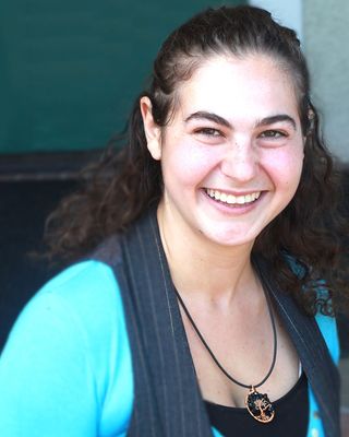Photo of Morgan Dolginow, Marriage & Family Therapist Associate, AMFT
