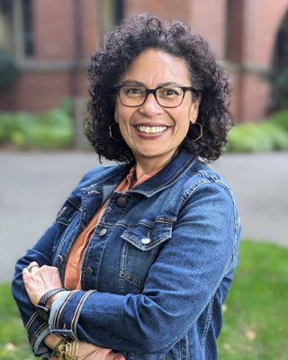 Photo of Deb de Souza, Counselor in Langley, WA