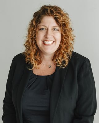 Photo of Aura Morris - Aura Morris - Trauma Therapy and EMDR Intensives, Clinical Social Work/Therapist, LCSW, EMDR